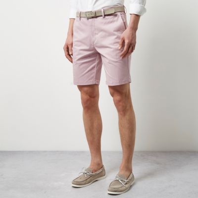Light pink belt detail slim fit shorts